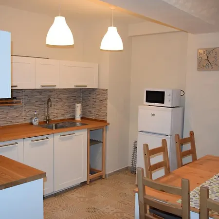 Apartman Apartmanovy Dom Romantika - 5